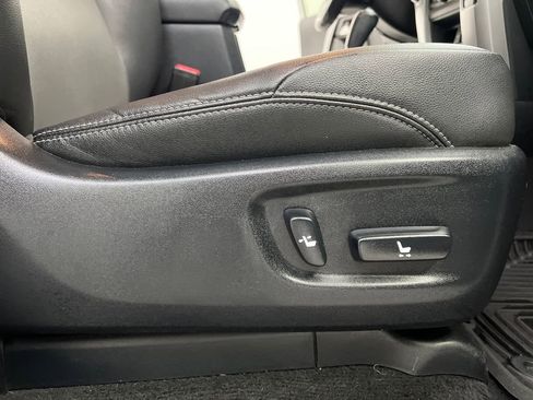 Used 2021 Toyota 4Runner SR5 Premium image 25