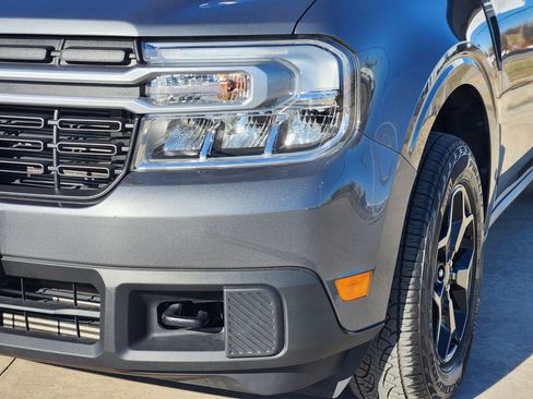 Used 2024 Ford Maverick Lariat w/ FX4 Off-Road Package image 9