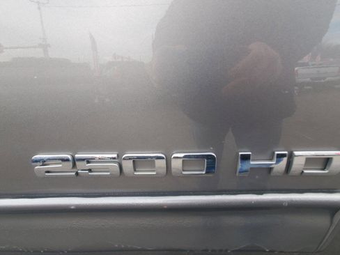 Used 2013 Chevrolet Silverado 2500 LT w/ Convenience Package image 21