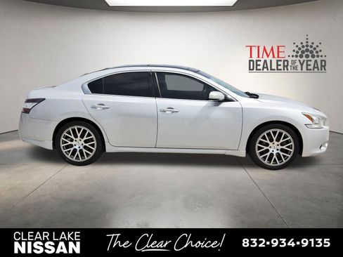 Used 2014 Nissan Maxima 3.5 SV w/ Premium Package FWD image 8