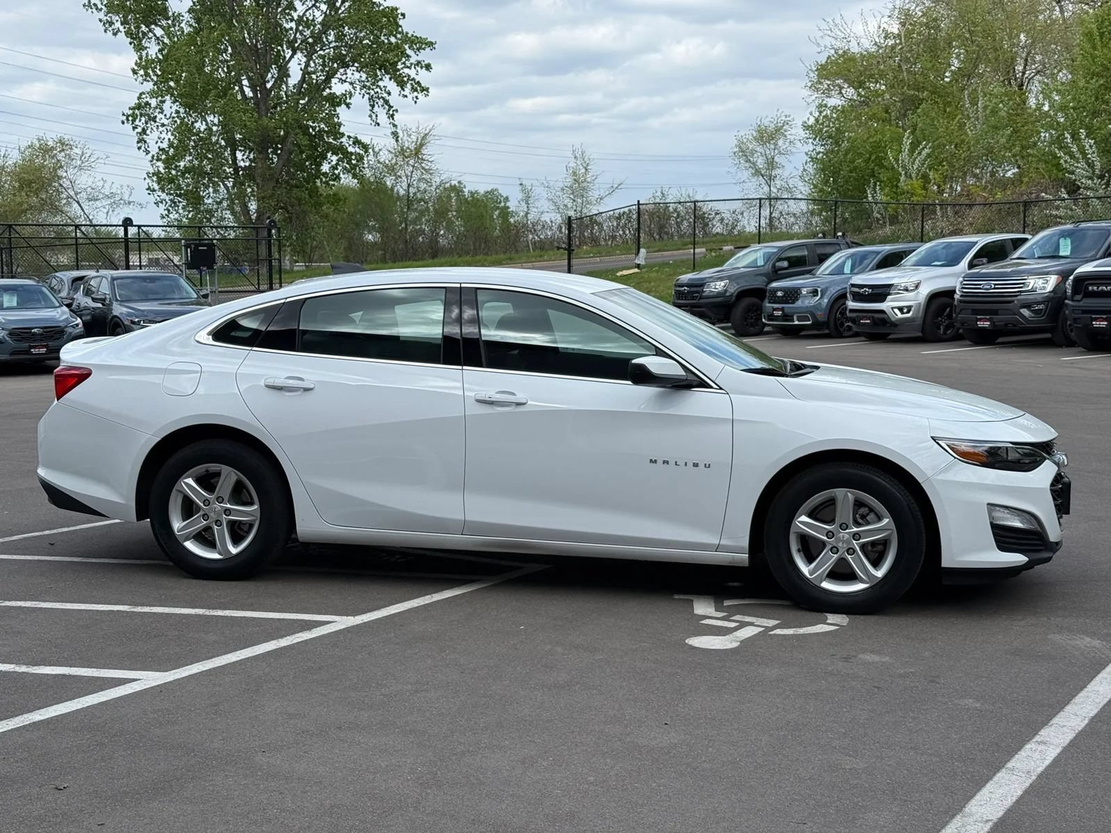 Used 2024 Chevrolet Malibu LS FWD image 7
