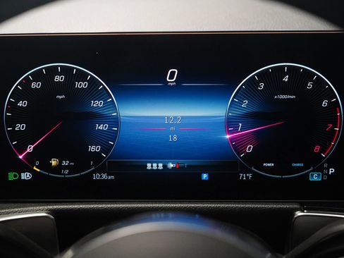 New 2026 Mercedes-Benz GLB 250 4MATIC image 21