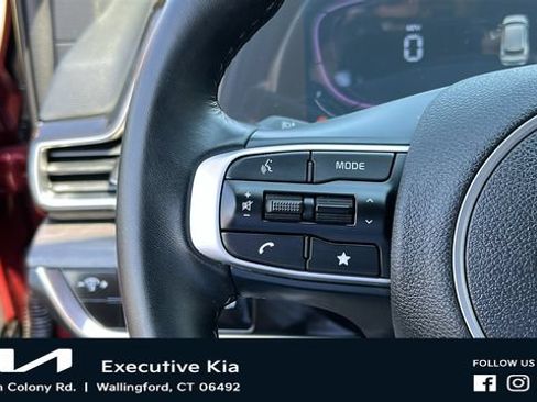 Certified 2025 Kia Sportage X-Line AWD/4WD image 13