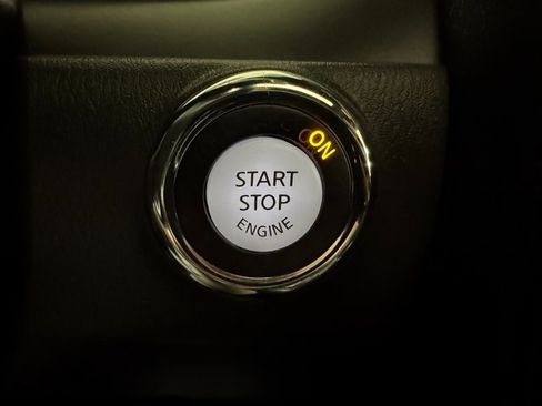 Used 2024 Nissan Armada SL w/ Midnight Edition Package image 12