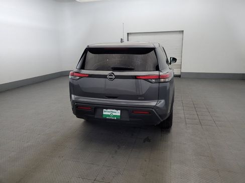 Used 2022 Nissan Pathfinder S AWD/4WD image 7