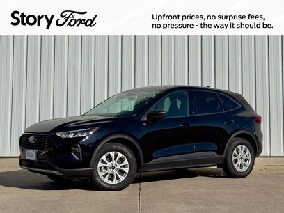 Used 2025 Ford Escape Active w/ Cold Weather Package
