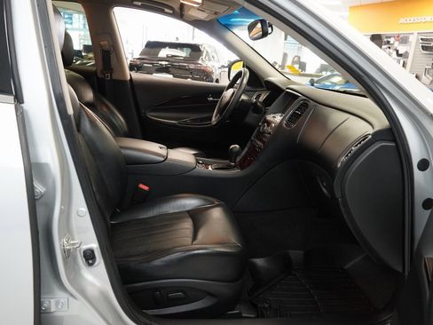 Used 2015 INFINITI QX50 AWD image 23