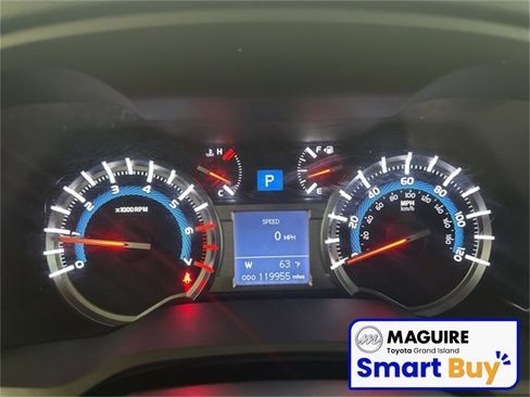 Used 2016 Toyota 4Runner SR5 image 9