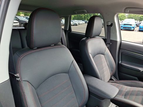 Used 2024 Mitsubishi Outlander Sport ES AWD/4WD image 13