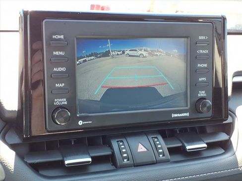 Used 2021 Toyota RAV4 XLE Premium AWD/4WD image 26