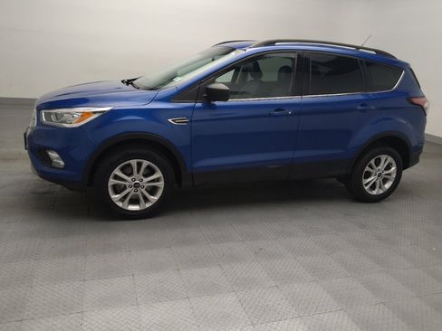 Used 2018 Ford Escape SEL AWD/4WD image 2