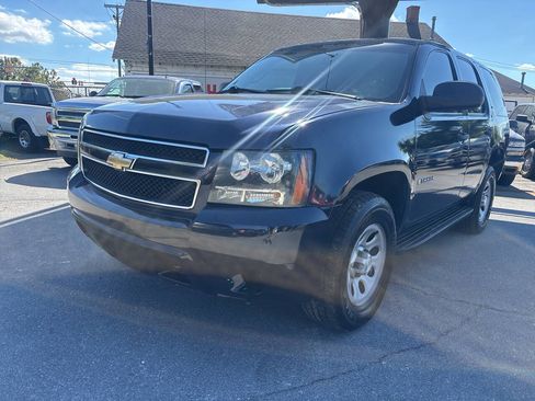 Used 2008 Chevrolet Tahoe 4WD w/ Max Trailering Package image 11