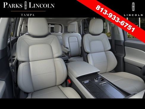 New 2025 Lincoln Aviator Reserve w/ Equipment Group 201A AWD/4WD image 10