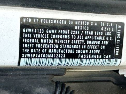 Used 2013 Volkswagen Beetle 2.5 FWD image 16