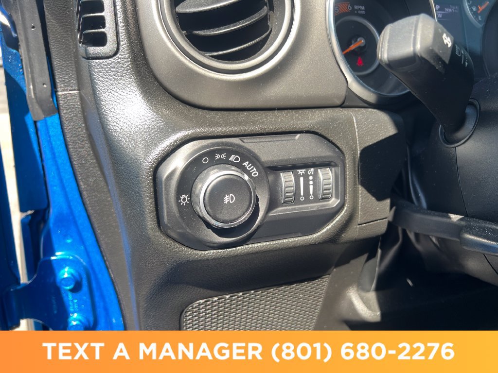 Used 2022 Jeep Wrangler Unlimited Sport AWD/4WD image 30