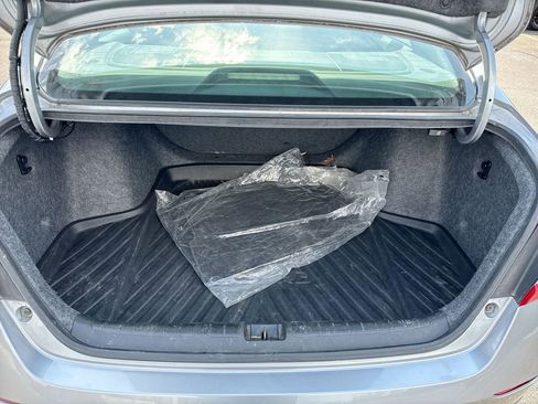 Used 2018 Honda Accord LX image 23