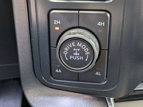 New 2025 Ford F150 Platinum w/ Equipment Group 702A High image 29