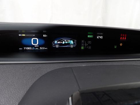Used 2021 Toyota Prius Prime XLE w/ Carpet Mat Package (TMS) FWD image 15