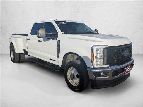 Used 2025 Ford F350 XL AWD/4WD image 3