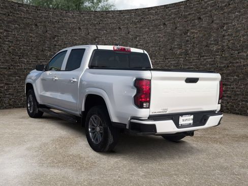 Used 2025 Chevrolet Colorado LT w/ Advanced Trailering Package RWD image 4