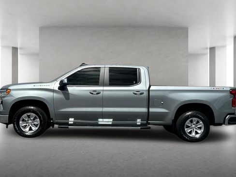 Used 2025 Chevrolet Silverado 1500 LT w/ Protection Package AWD/4WD image 7