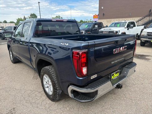 Used 2021 GMC Sierra 1500 SLE w/ Enhanced Capability Package AWD/4WD image 4