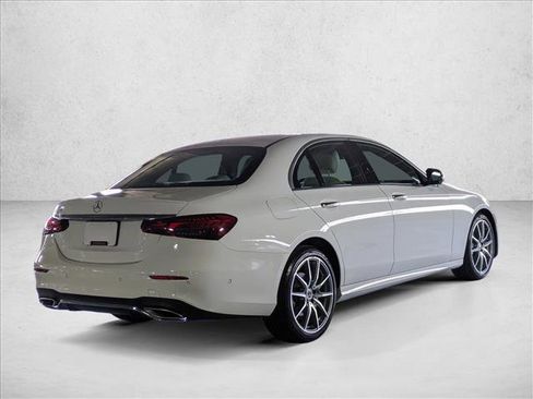Used 2023 Mercedes-Benz E 350 Sedan image 7