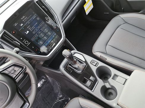Certified 2025 Subaru Crosstrek 2.5i Limited image 15