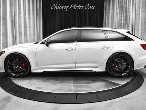 Used 2024 Audi RS 6 performance image 43