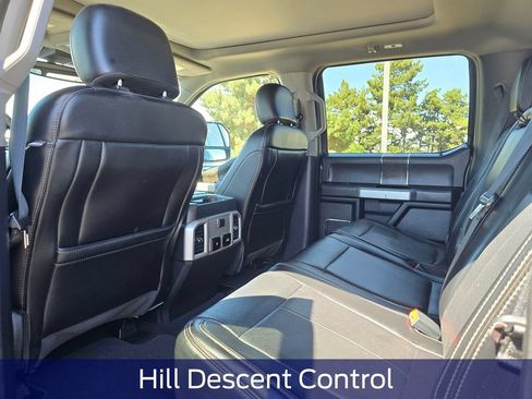 Used 2020 Ford F350 Lariat AWD/4WD image 13