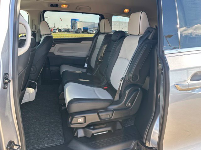 Used 2026 Honda Odyssey Elite image 15