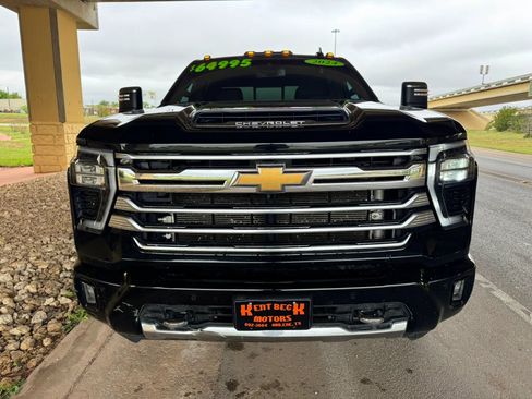 Used 2024 Chevrolet Silverado 3500 High Country image 8