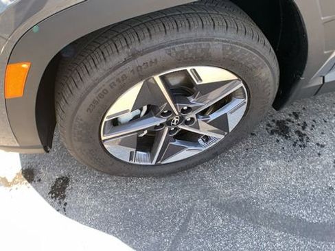 Certified 2025 Hyundai Tucson SEL AWD/4WD image 31
