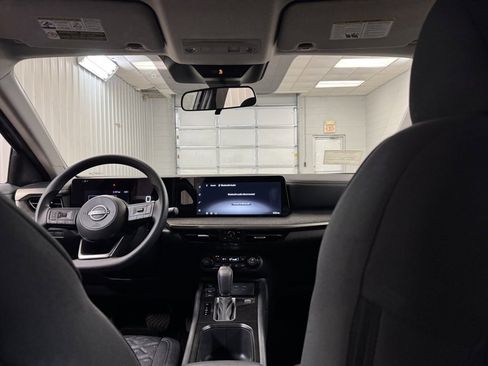 New 2026 Nissan Kicks SV image 17