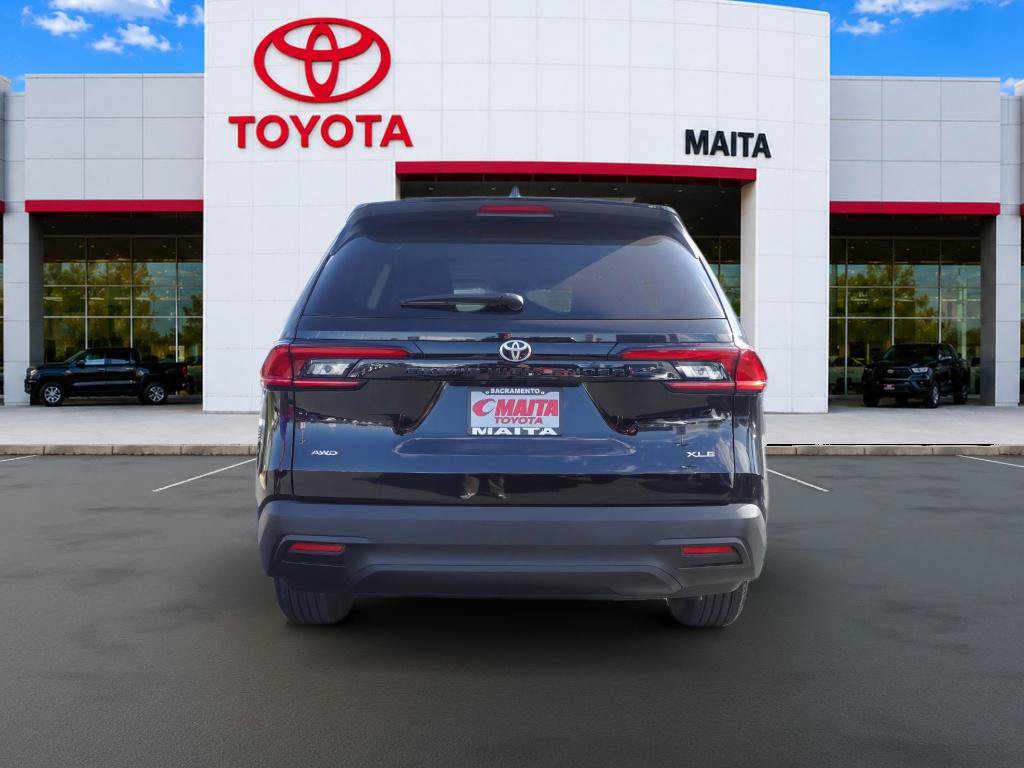 Certified 2025 Toyota Grand Highlander AWD image 4