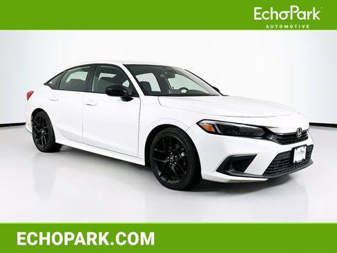 Used 2024 Honda Civic Sport image 1