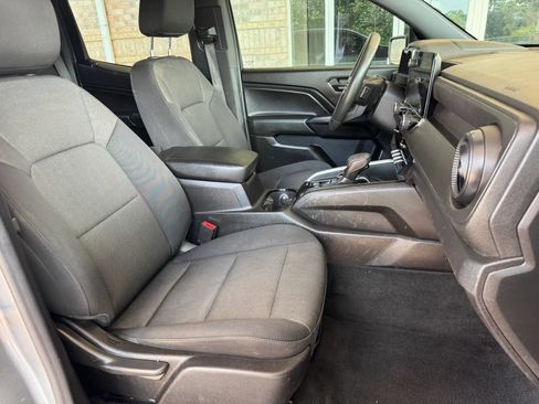 Used 2023 Chevrolet Colorado Trail Boss w/ Safety Package AWD/4WD image 22