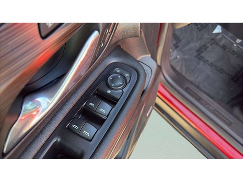 Used 2023 GMC Terrain SLT w/ Infotainment Package II AWD/4WD image 11