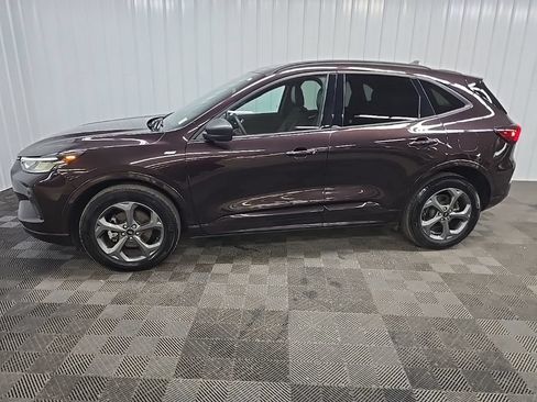 Used 2023 Ford Escape ST-Line w/ Tech Pack #1 AWD/4WD image 5