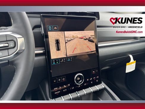 New 2026 GMC Terrain Denali w/ LPO, Floor Liner Package AWD/4WD image 19