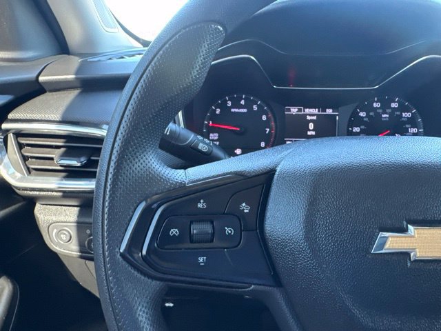 Used 2023 Chevrolet TrailBlazer LT FWD image 18
