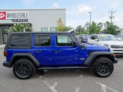 Used 2020 Jeep Wrangler Unlimited Sport AWD/4WD image 3