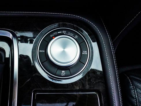 Used 2024 INFINITI QX80 Luxe image 21