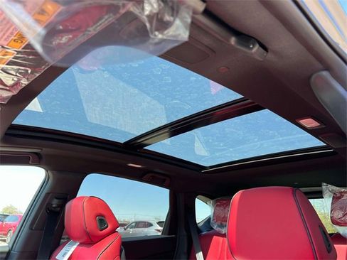 New 2025 Acura RDX AWD w/ A-Spec & Advance Pkg image 19