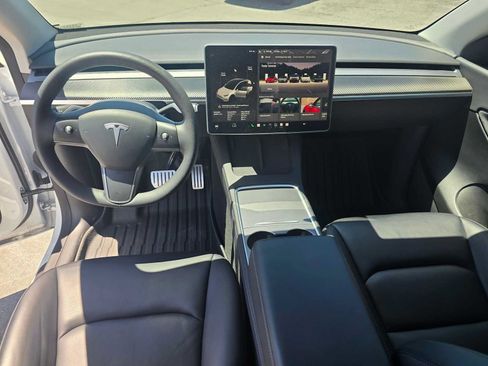 Used 2022 Tesla Model Y Performance AWD/4WD image 21