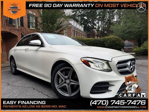 Used 2017 Mercedes-Benz E 300 4MATIC image 5