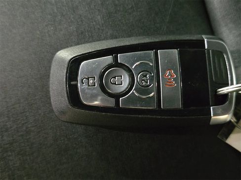 Used 2023 Ford Bronco Black Diamond w/ Sasquatch Package image 37