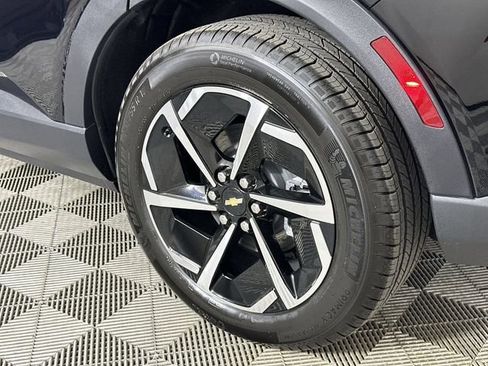 New 2026 Chevrolet Equinox EV LT FWD image 34