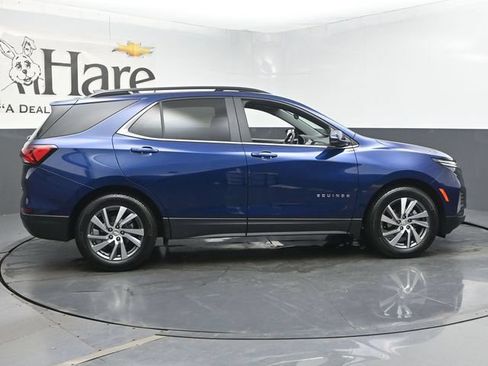 Used 2022 Chevrolet Equinox LT FWD image 37