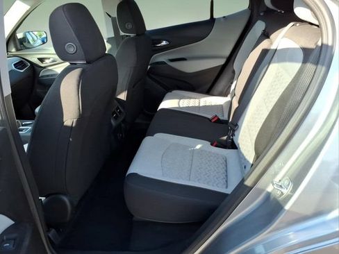 Used 2024 Chevrolet Equinox LS w/ LS Convenience Package FWD image 12